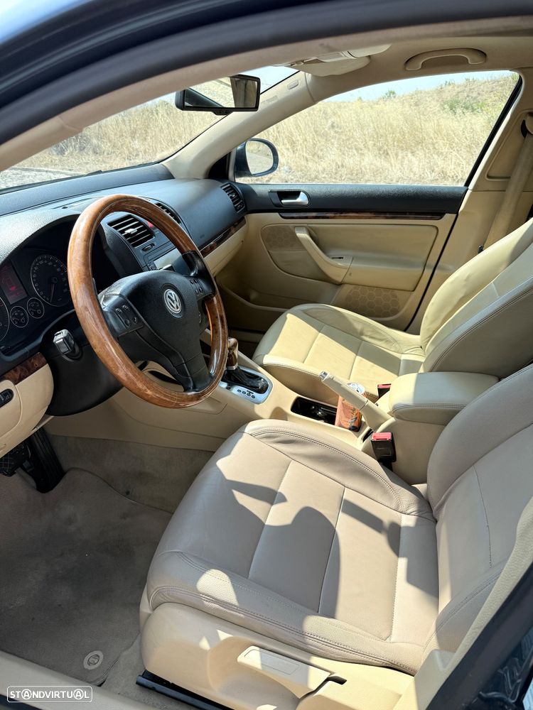 VW Jetta - 6