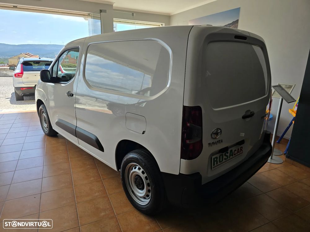 Toyota Proace 1.5 D 3 Lugares - 13