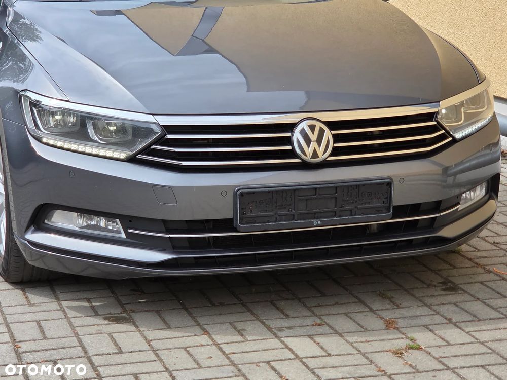 Volkswagen Passat 2.0 TDI SCR DSG Comfortline - 9