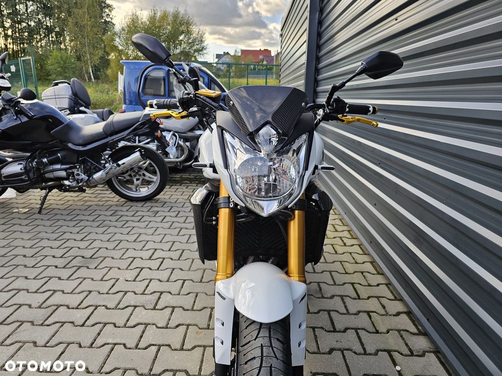 Yamaha FZ8 - 22