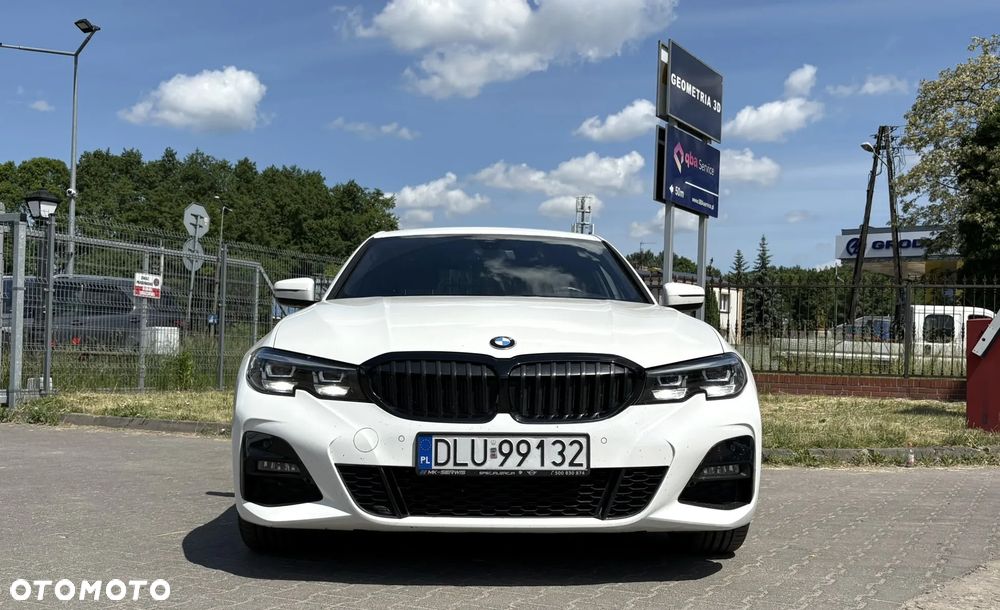 BMW Seria 3 320d xDrive mHEV sport - 2