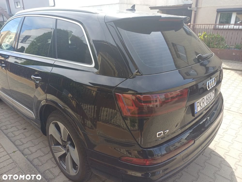 Audi Q7 - 6