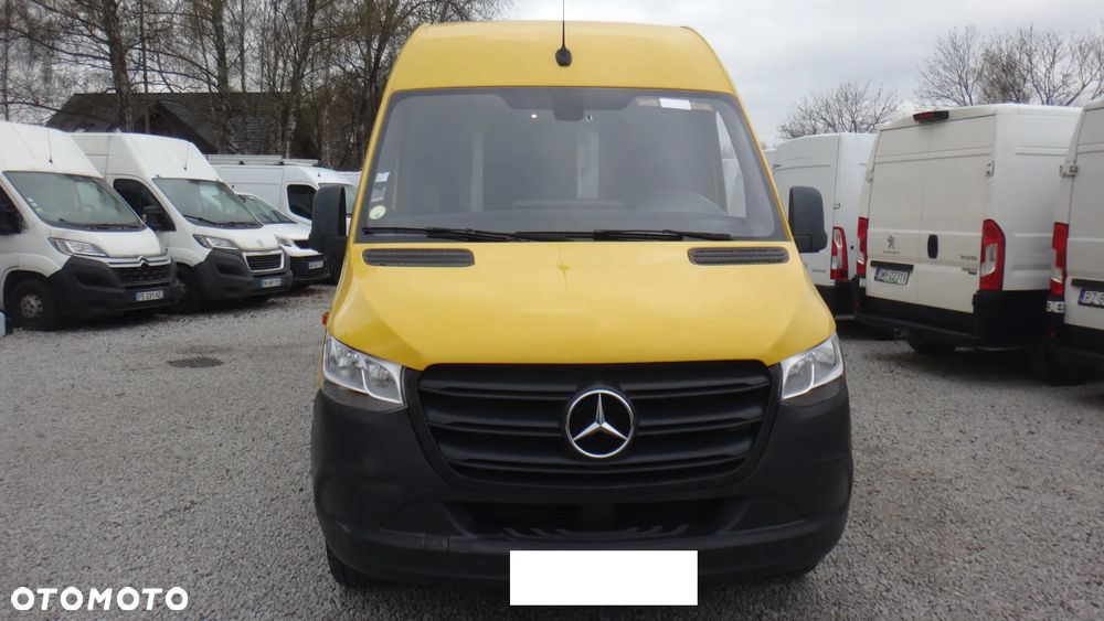 Mercedes-Benz SPRINTER - 4