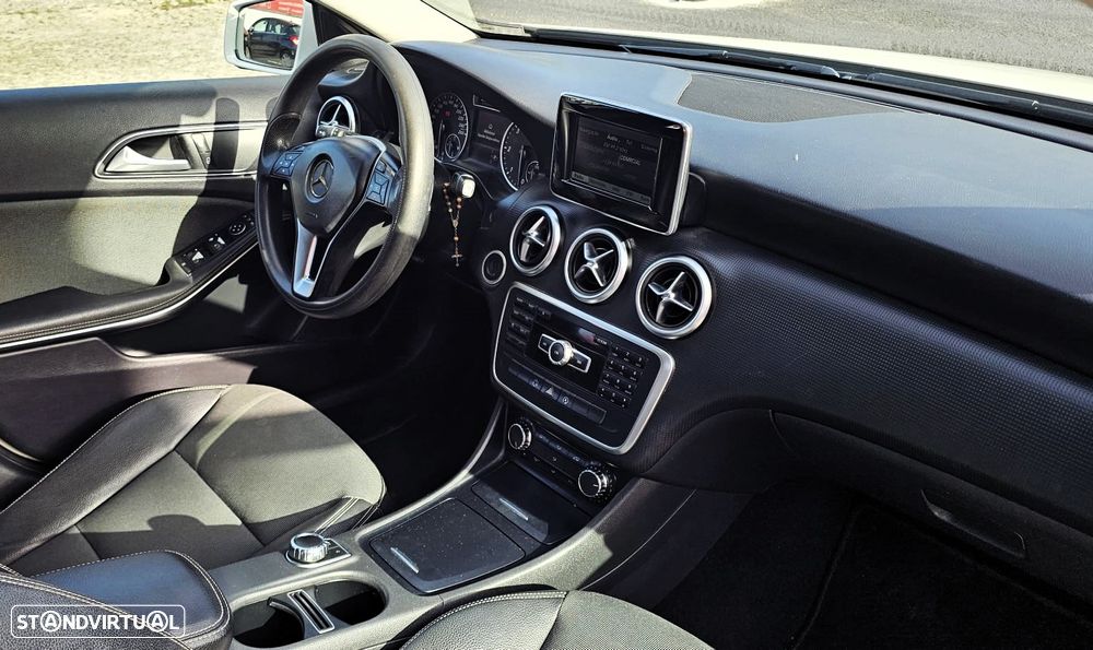 Mercedes-Benz A 180 CDI 7G-DCT Urban - 15