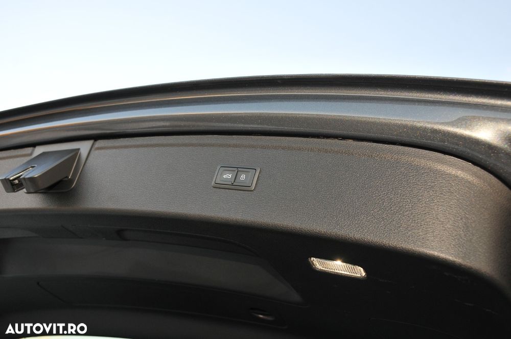 Audi Q5 40 TDI quattro S tronic S line - 30