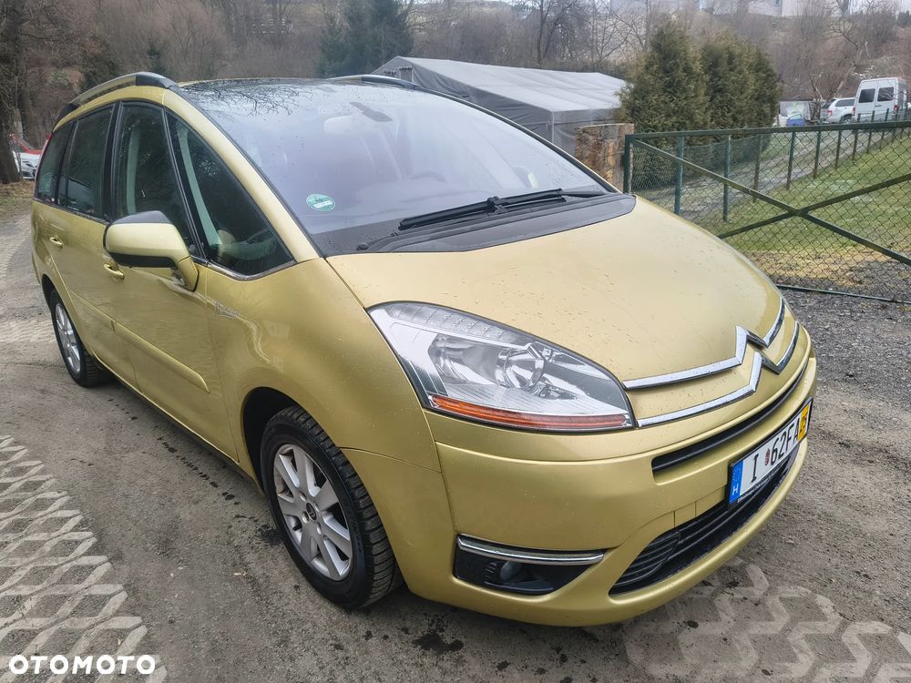 Citroën C4 Grand Picasso 2.0 16V Exclusive - 4