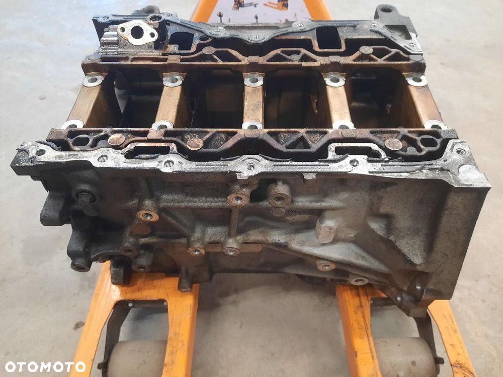 FORD FOCUS C-MAX I 03-07 1.8B 120KM BLOK SILNIKA CSDA CSDA