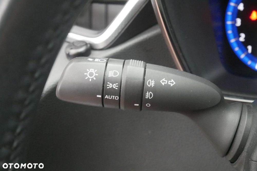 Toyota Corolla 1.8 Hybrid Comfort - 26