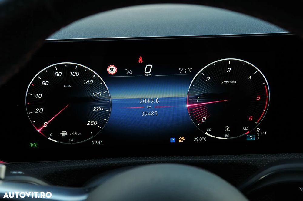 Mercedes-Benz A 200 d 8G-DCT AMG Line - 40