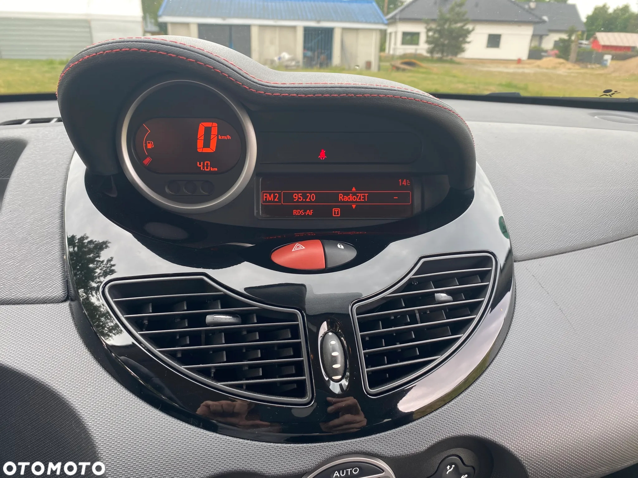 Renault Twingo dCi 85 Dynamique - 19