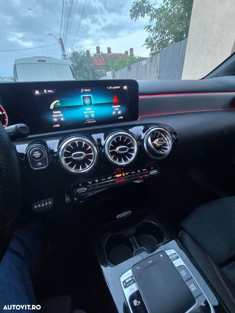 Mercedes-Benz A 180 - 23