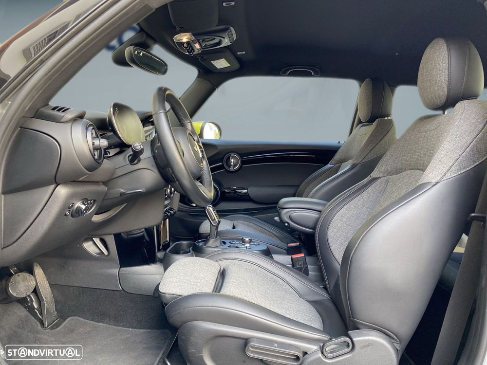 MINI 3 Portas Cooper SE Premium Classic — photo 3