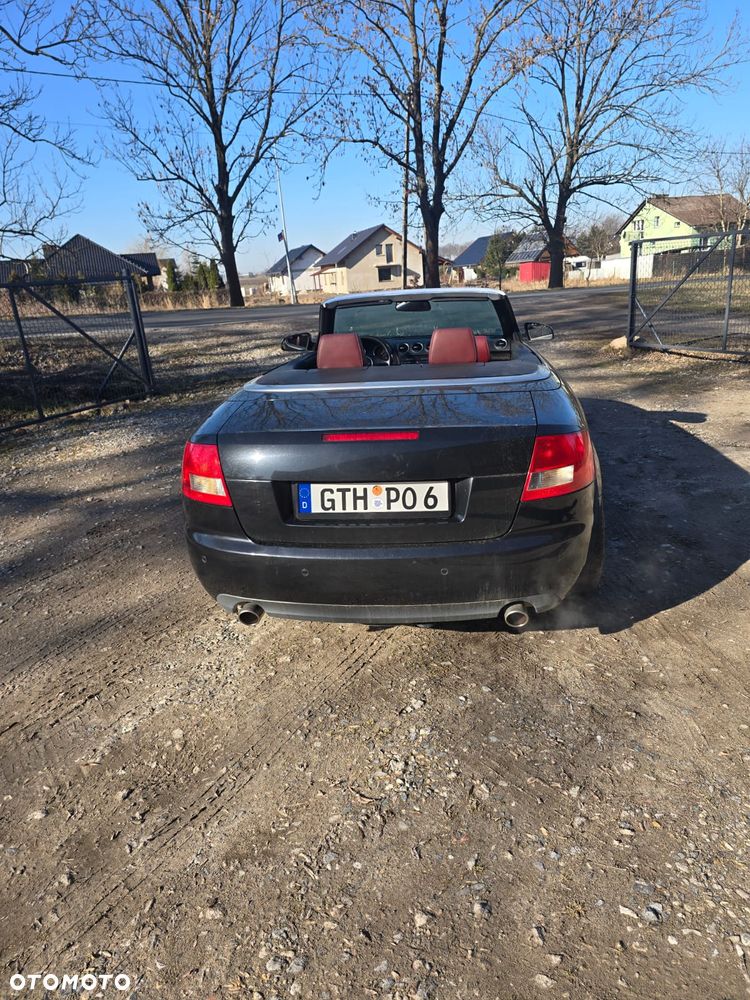 Audi A4 Cabrio - 4