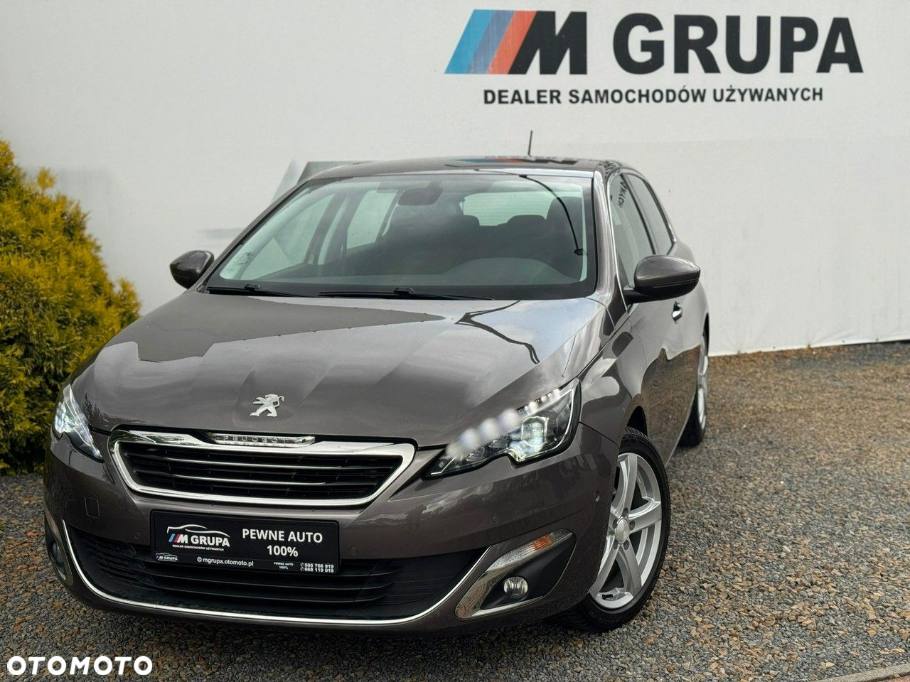 Peugeot 308 - 8