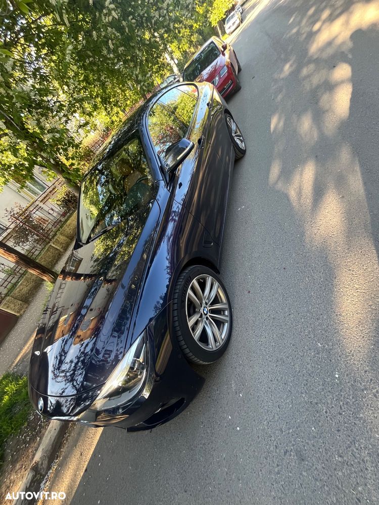 BMW Seria 3 320d Aut. Sport Line - 9