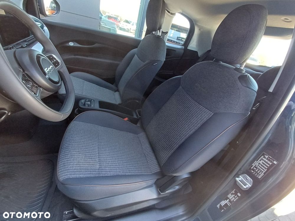 Fiat 500e - 16