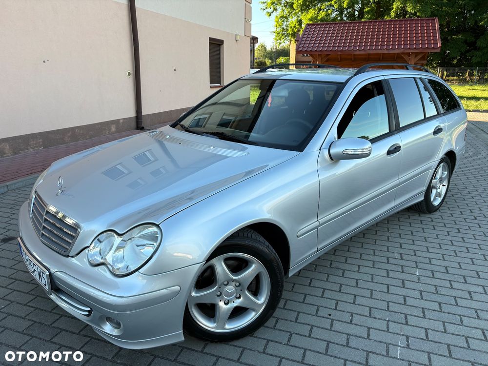 Mercedes-Benz Klasa C 200 CDI Elegance - 3