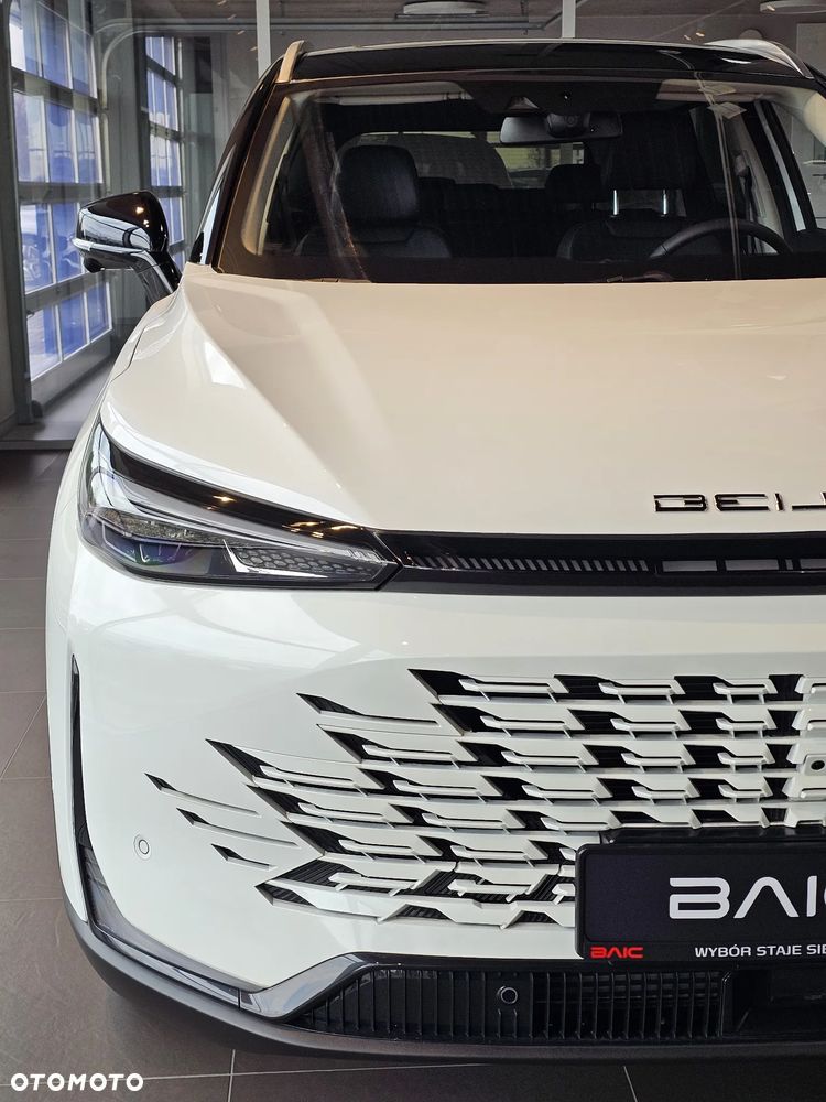 BAIC 7 1.5T Luxury DCT - 13