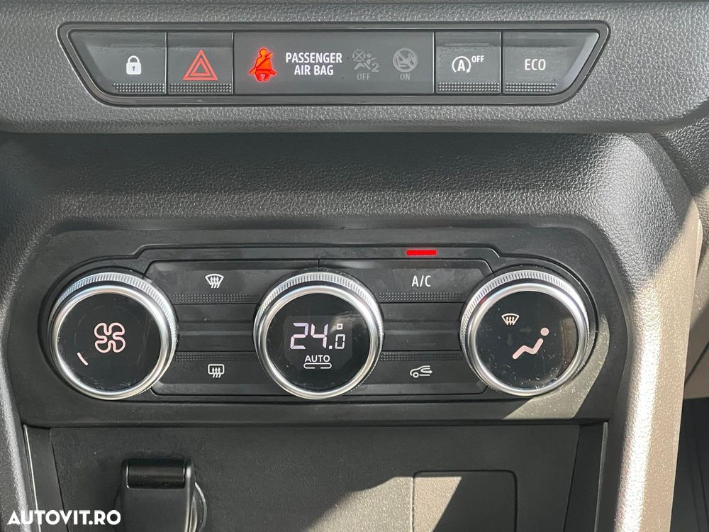 Dacia Sandero Stepway TCe 90 MT6 Comfort - 12