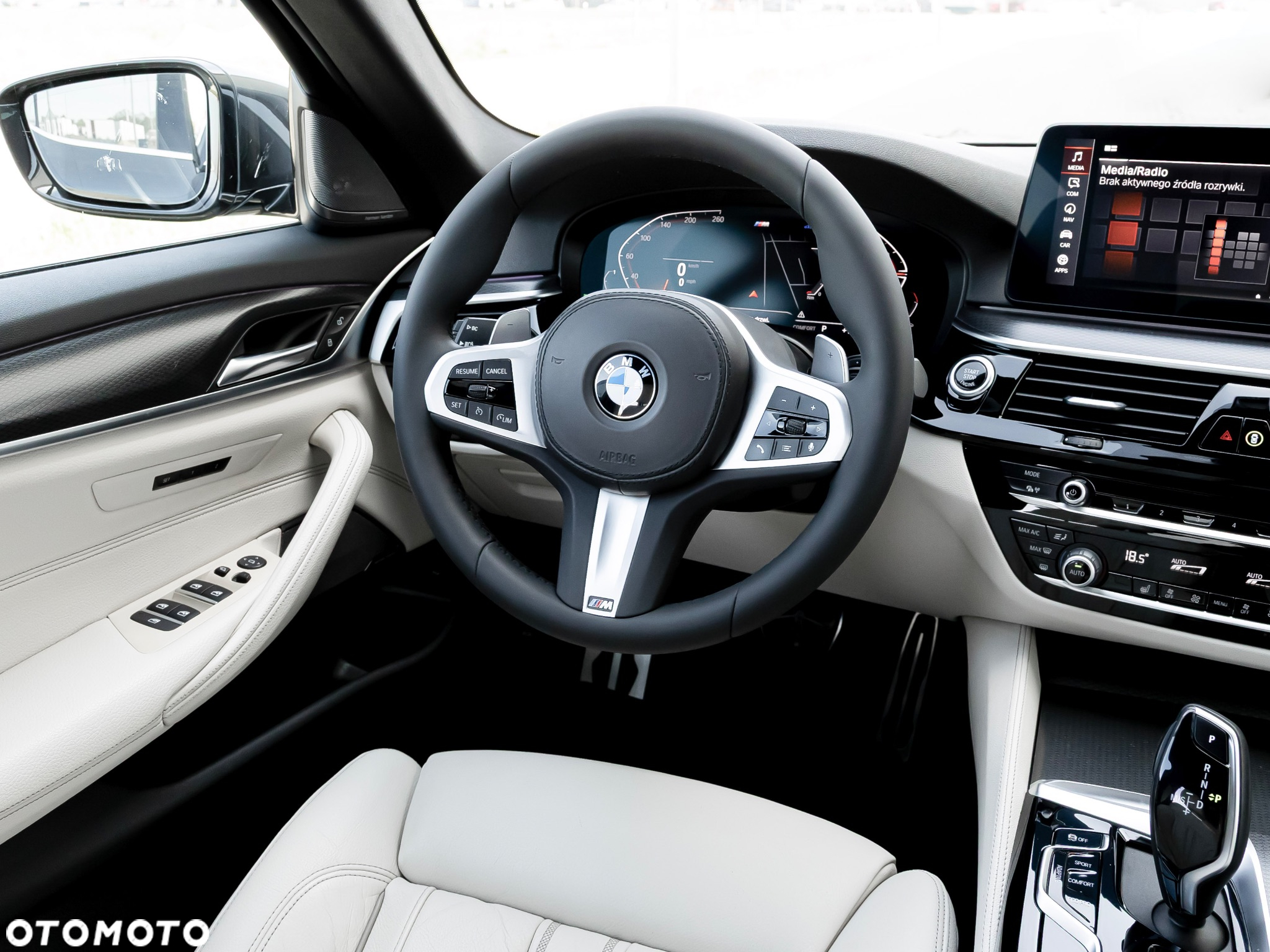 BMW Seria 5 520d xDrive M Sport sport - 16