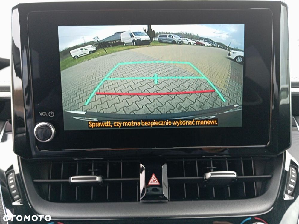 Toyota Corolla 2.0 Hybrid Executive - 9