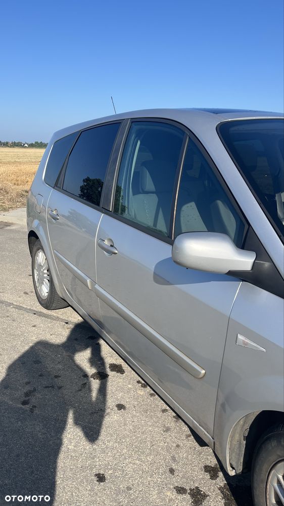 Renault Scenic - 2