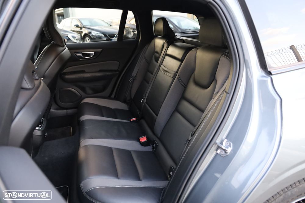 Volvo V60 2.0 D4 R-Design Geartronic - 14