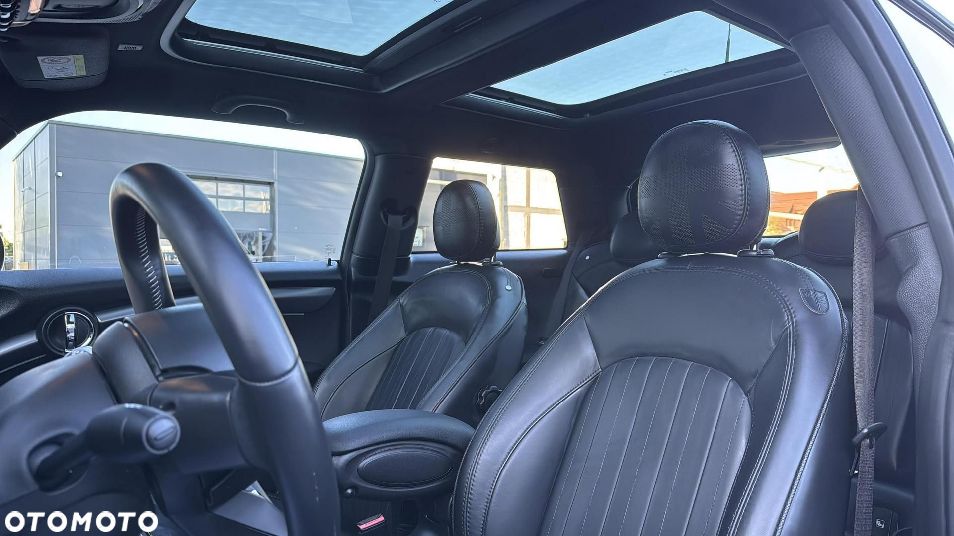 MINI Cooper SE Electric Trim - 13