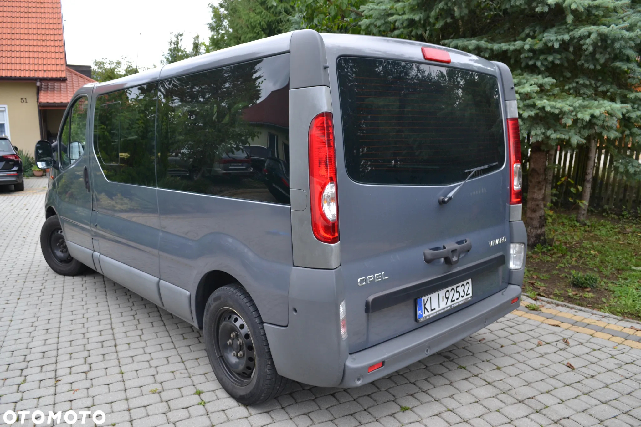 Opel Vivaro L2H1 2.9t Edition - 2