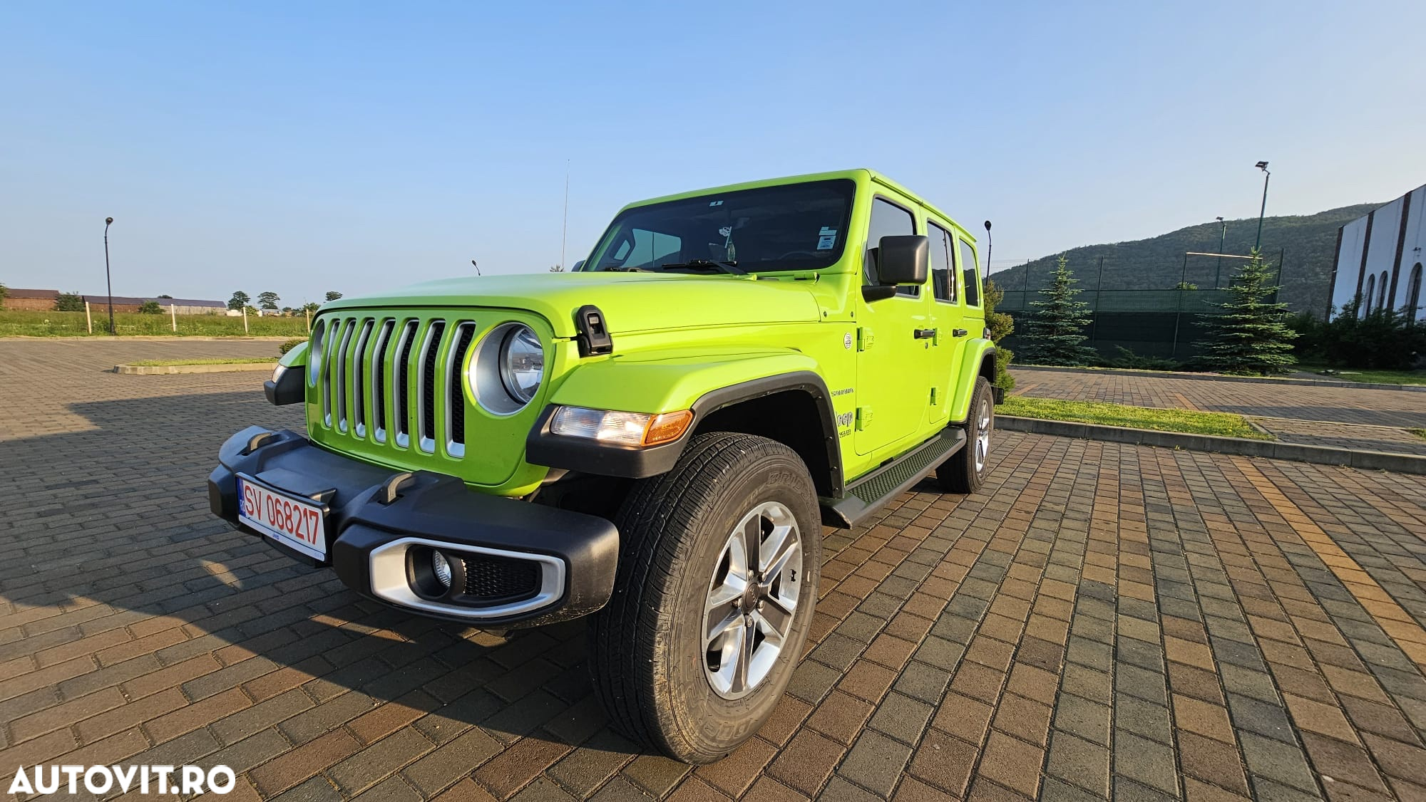 Jeep Wrangler Unlimited 2.0 Turbo AT8 Sahara - 4