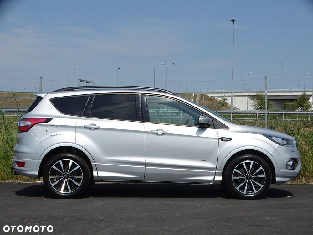 Ford Kuga 2.0 TDCi AWD ST-Line - 8
