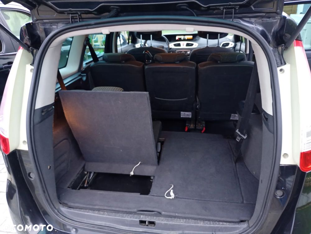 Renault Grand Scenic TCe 130 Dynamique - 15