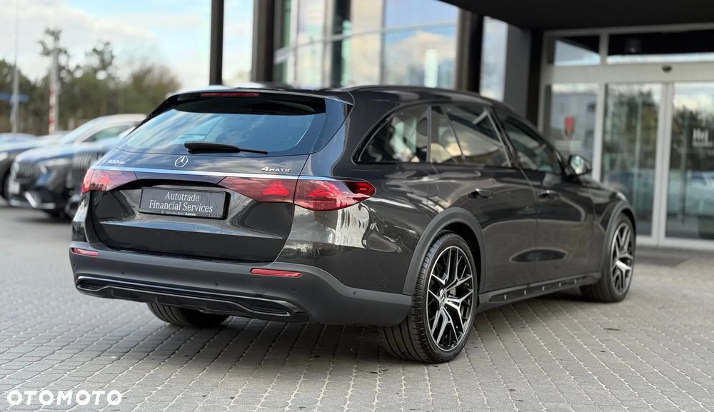 Mercedes-Benz Klasa E 300 de PHEV 4-Matic All-Terrain Avantgarde 9G-Tronic - 5