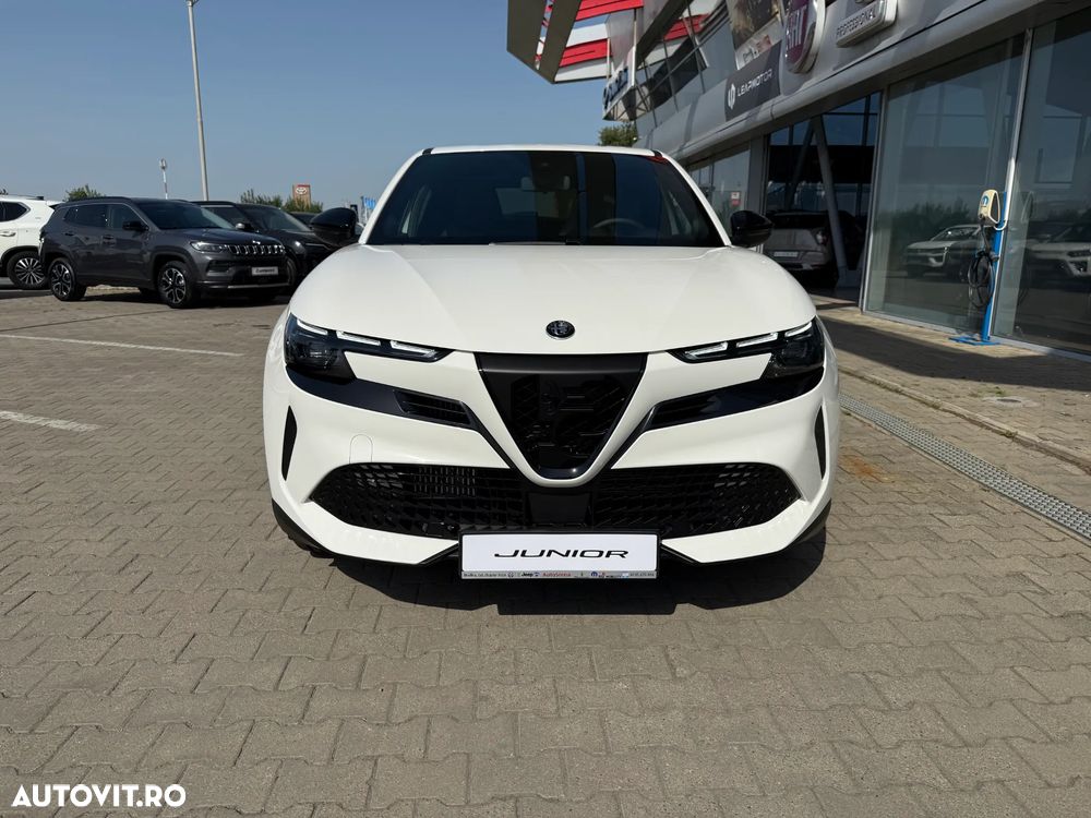Alfa Romeo Junior 1.2 FWD eDCT6 MHEV Ibrida Speciale - 3