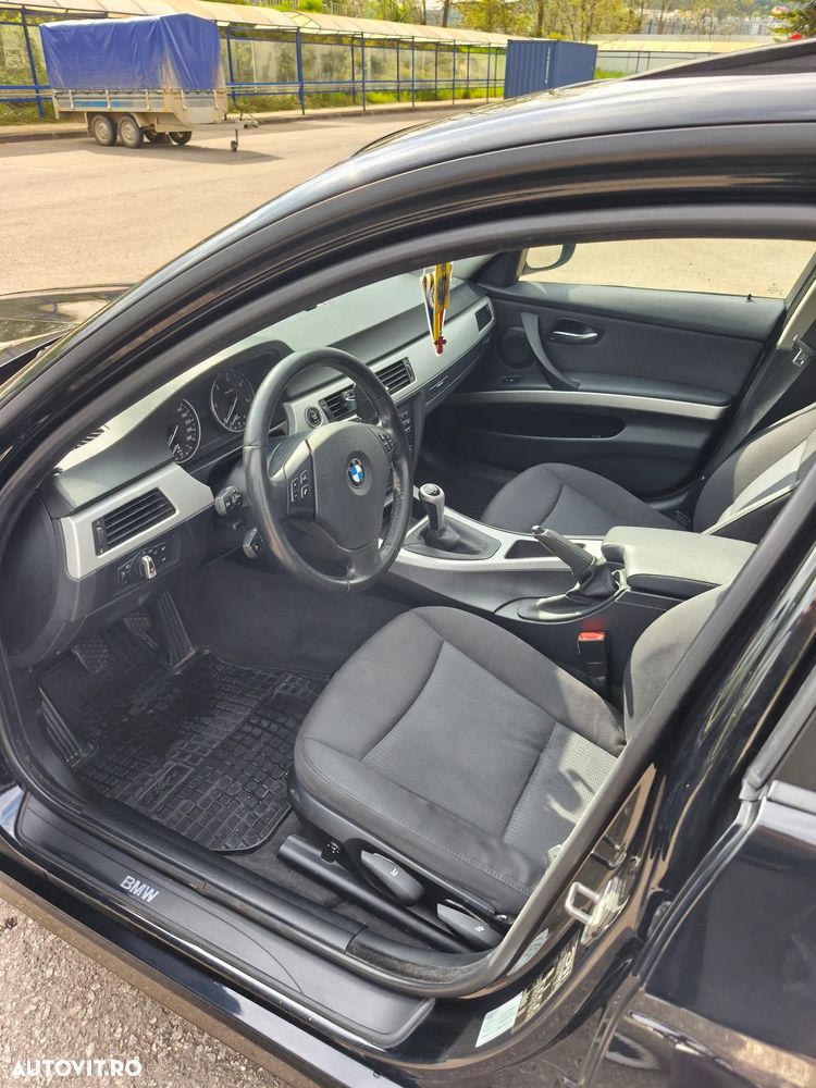 BMW Seria 3 - 6