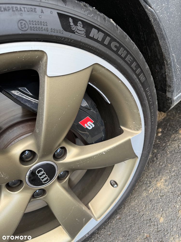 Audi A4 Limousine - 9