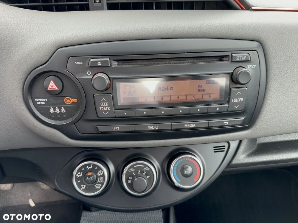 Toyota Yaris 1.0 Active - 17
