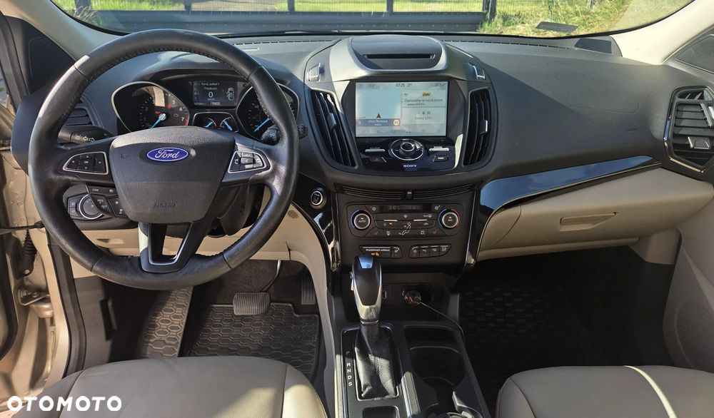 Ford Escape - 16