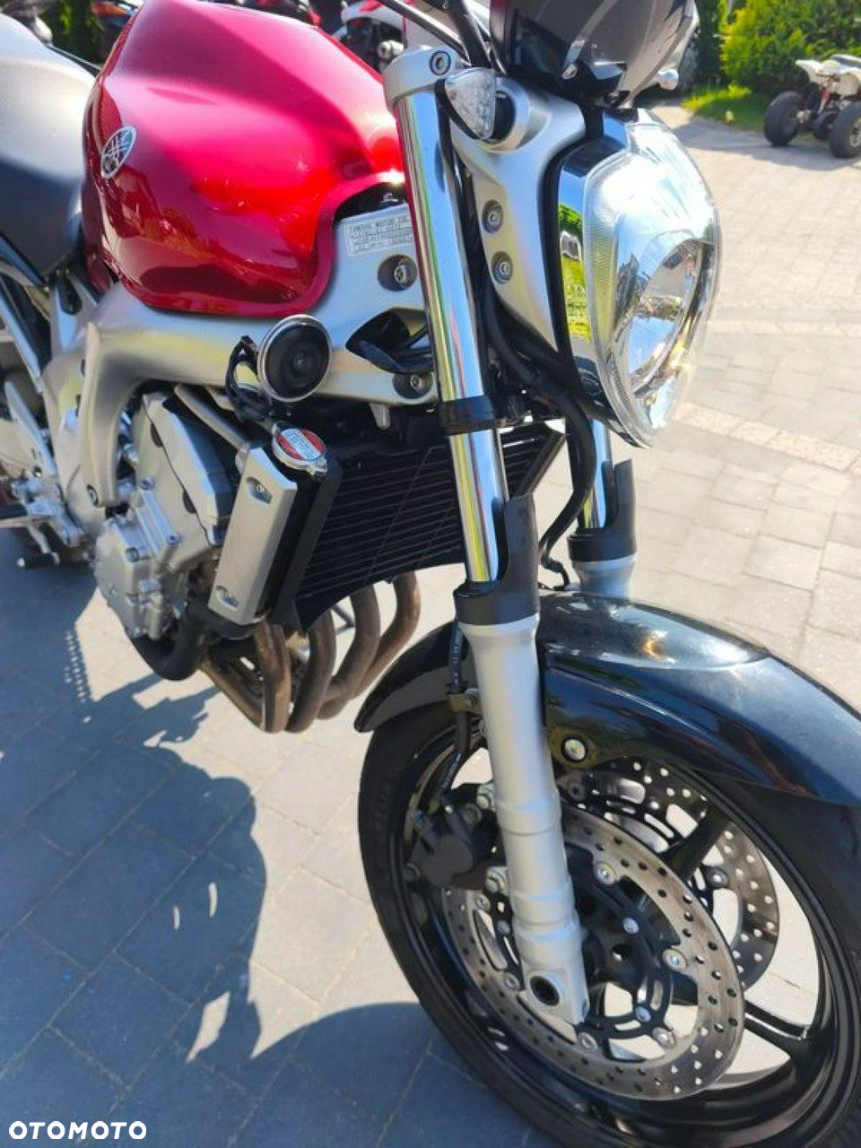 Yamaha FZ - 21