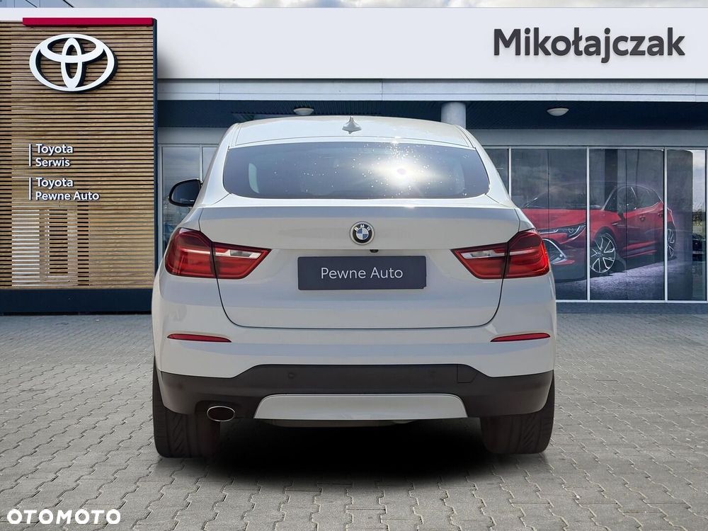 BMW X4 xDrive20d - 8