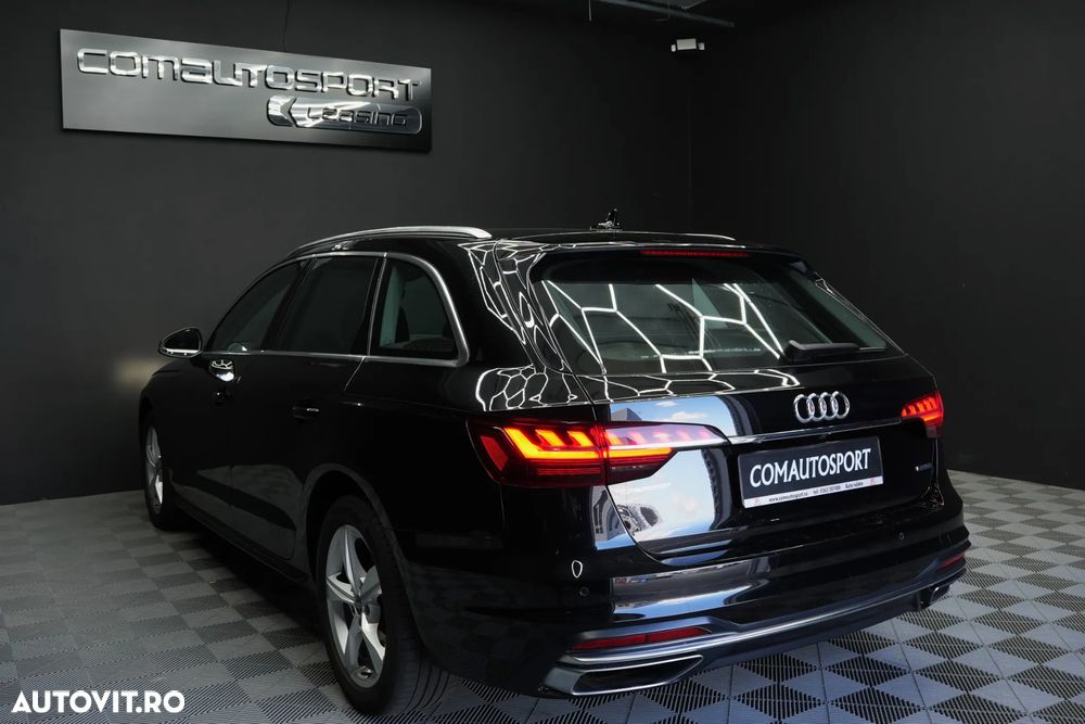 Audi A4 Avant 40 TDI quattro S tronic - 4