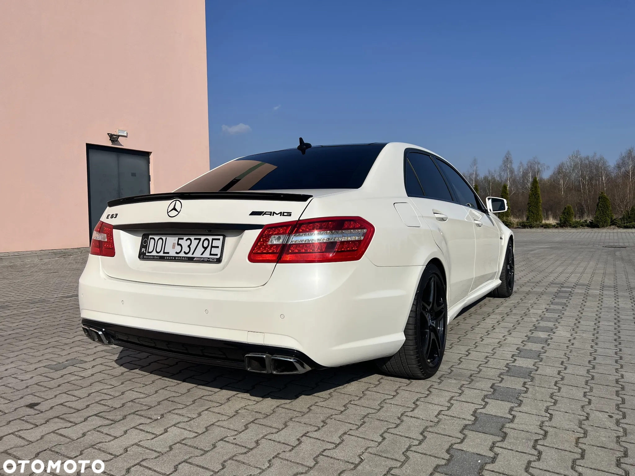 Mercedes-Benz Klasa E 63 AMG AMG Speedshift 7G-MCT - 12