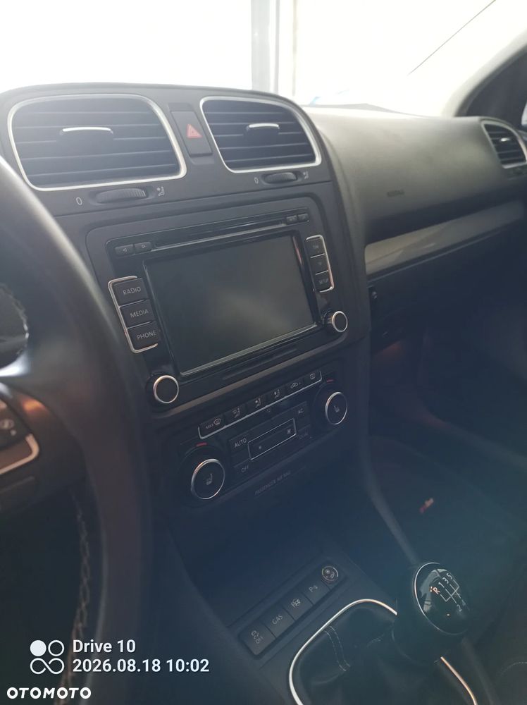 Volkswagen Golf 1.6 Highline - 11