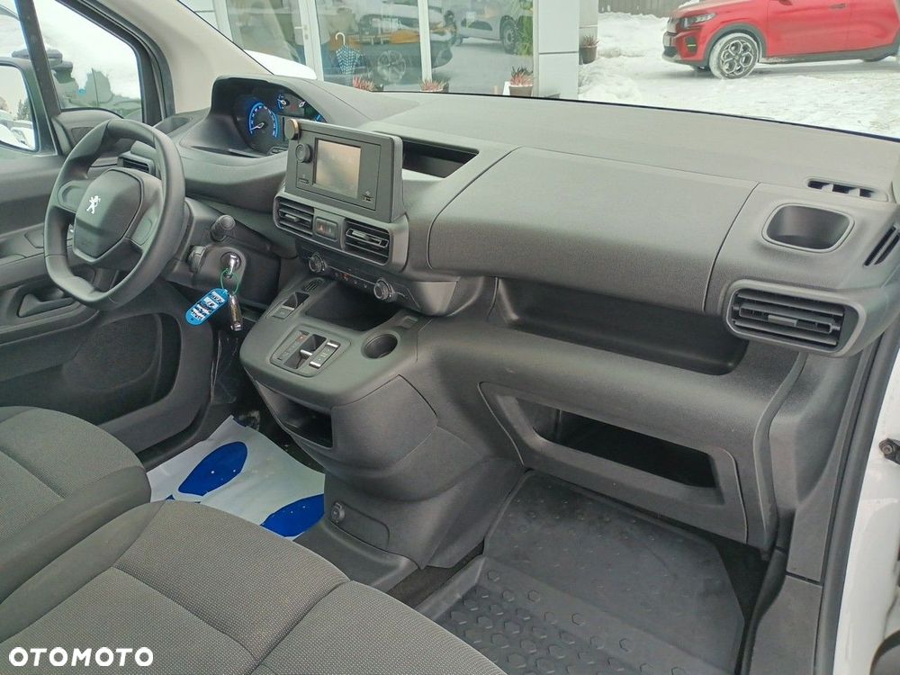 Peugeot Partner - 11
