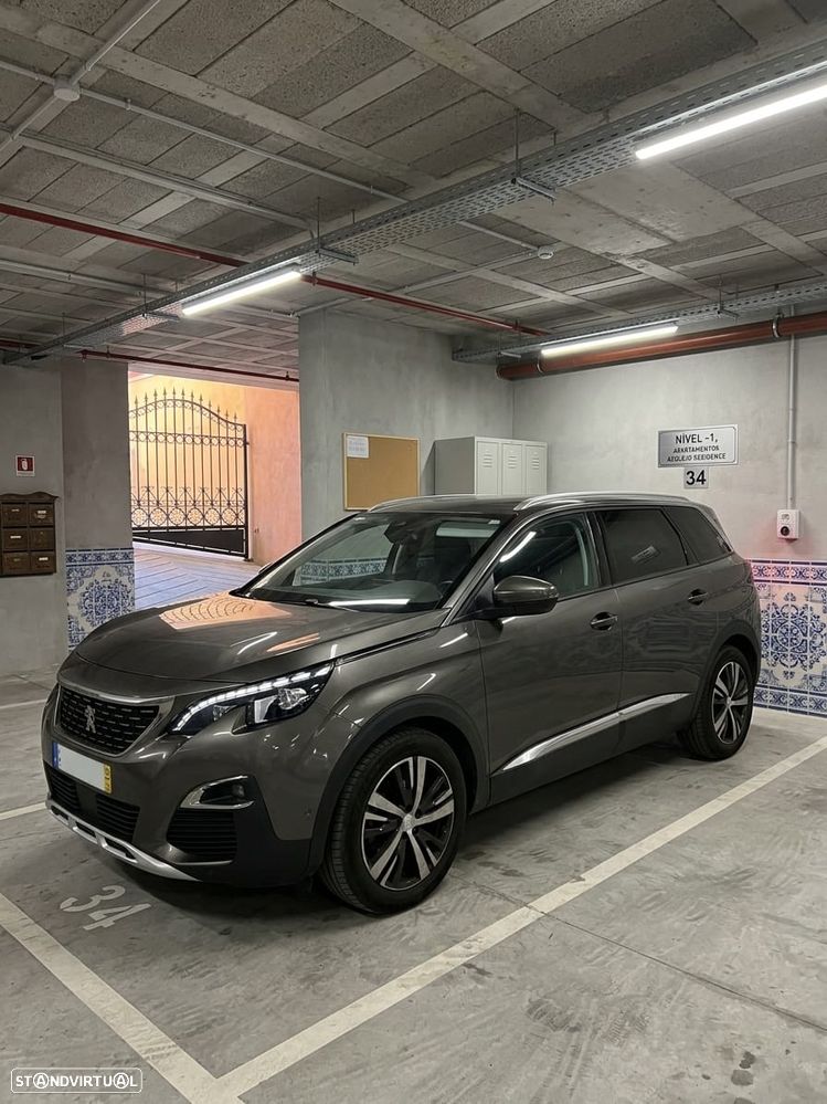 Peugeot 5008 - 1
