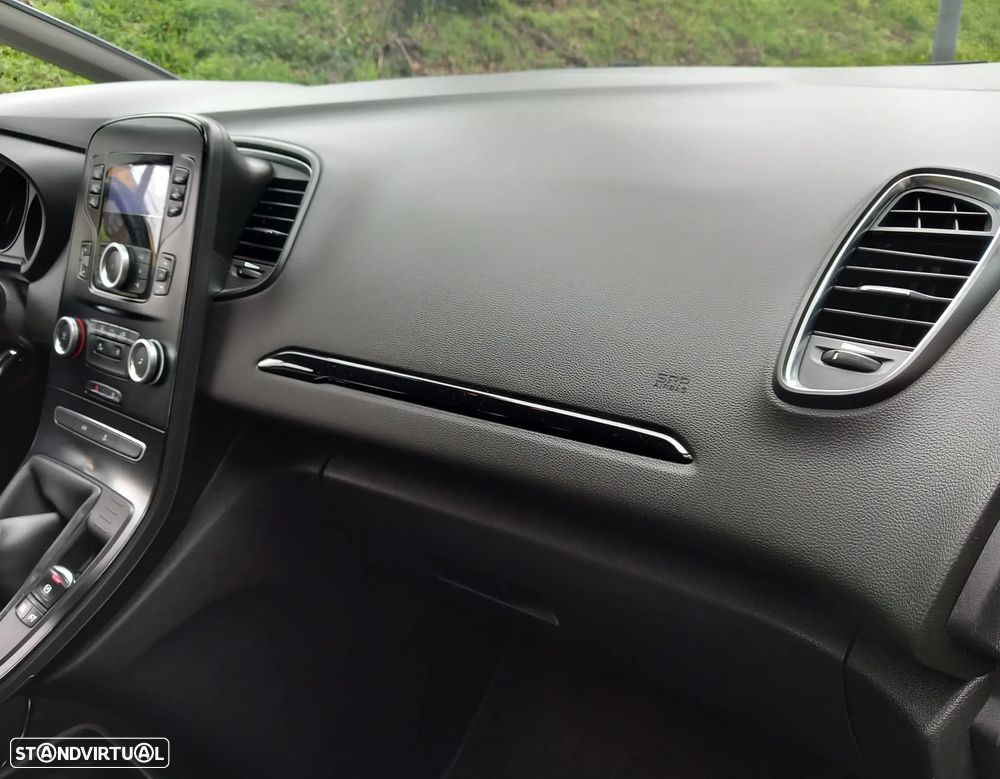 Renault Scénic ENERGY dCi 110 INTENS - 11