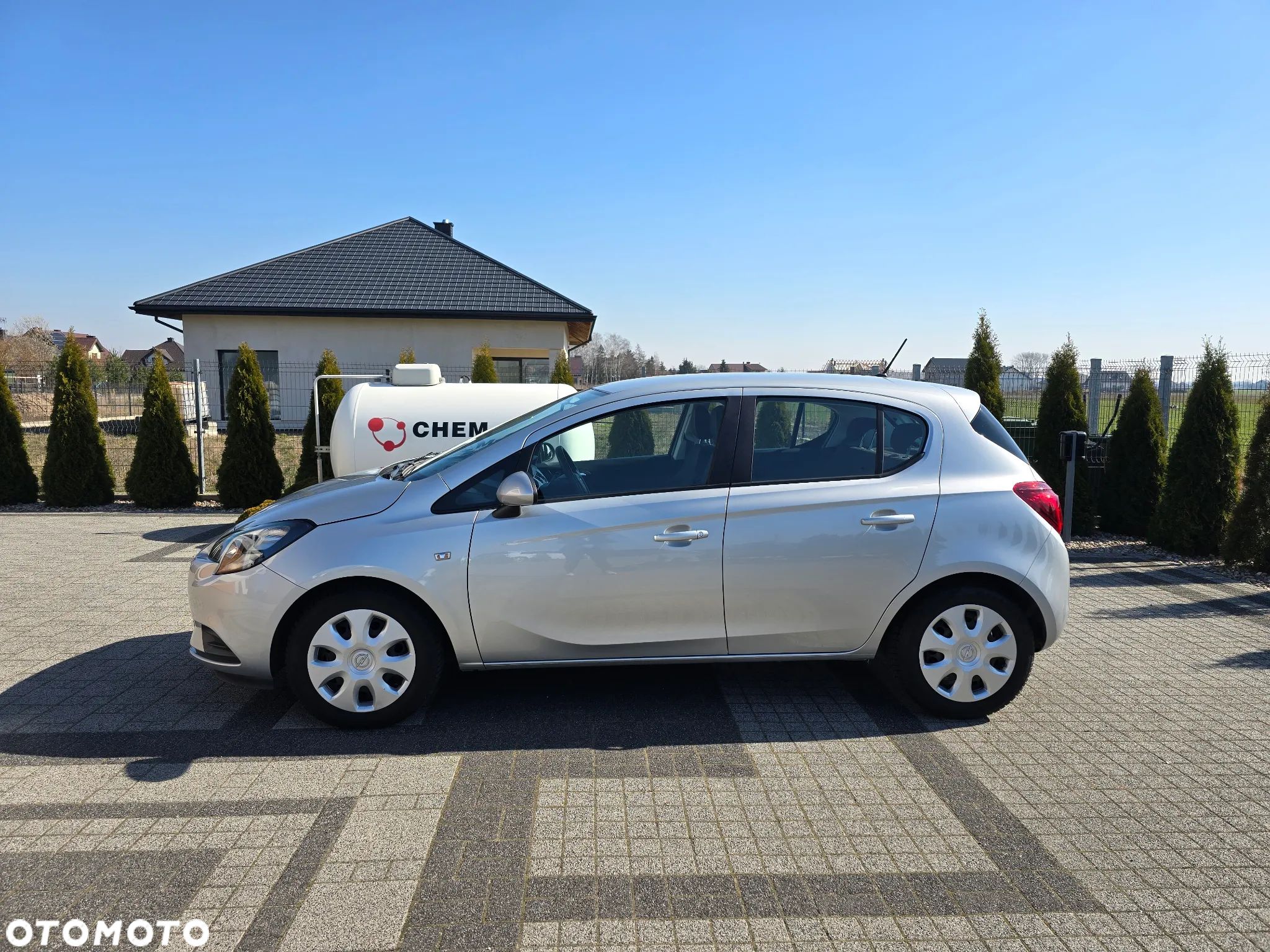 Opel Corsa 1.4 Enjoy - 1