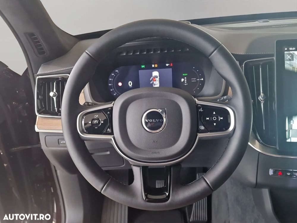 Volvo XC 90 - 11