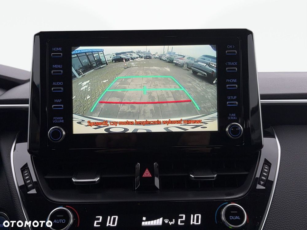 Toyota Corolla 1.8 Hybrid GPF Comfort - 24