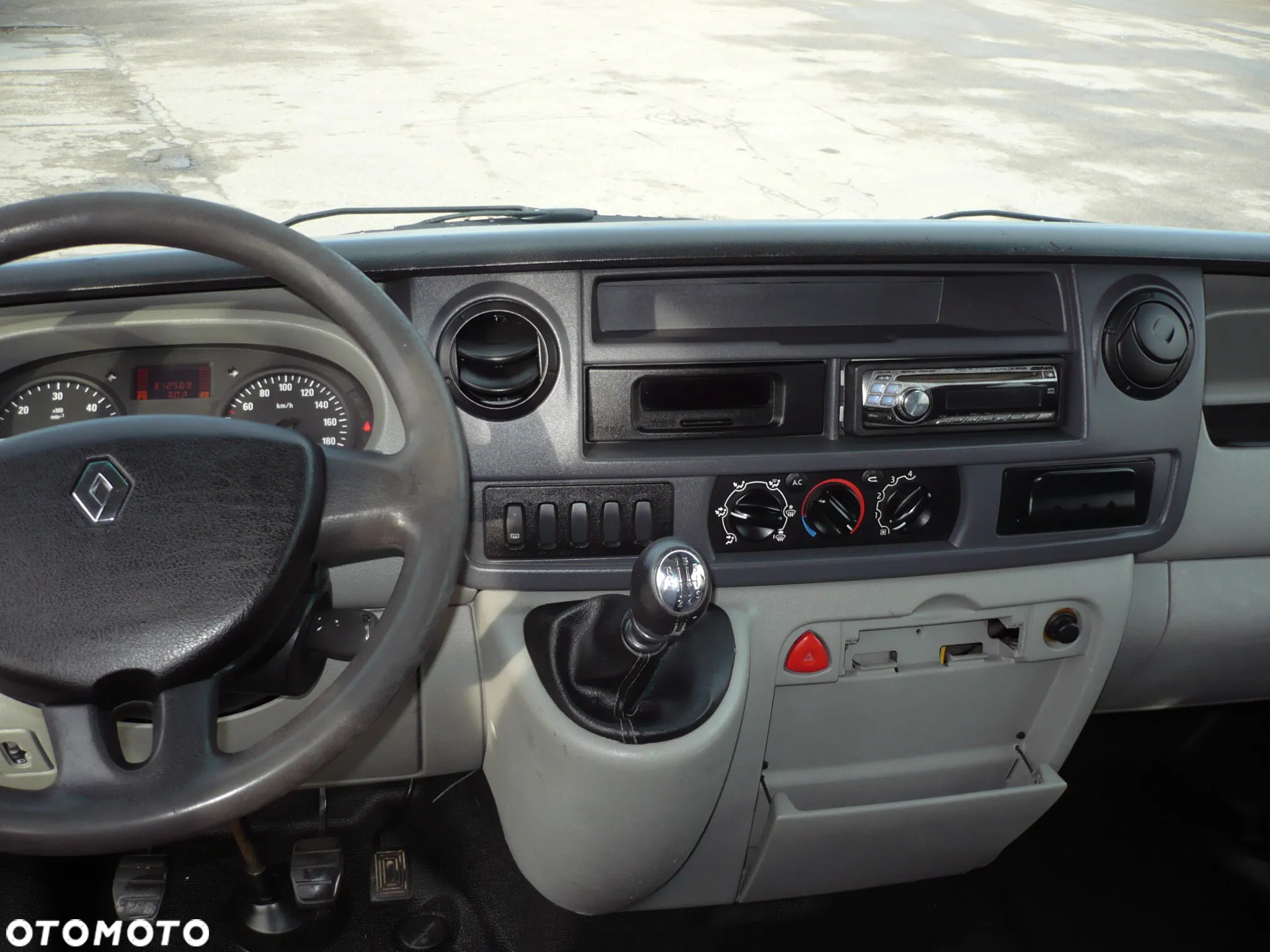 Renault Master - 6
